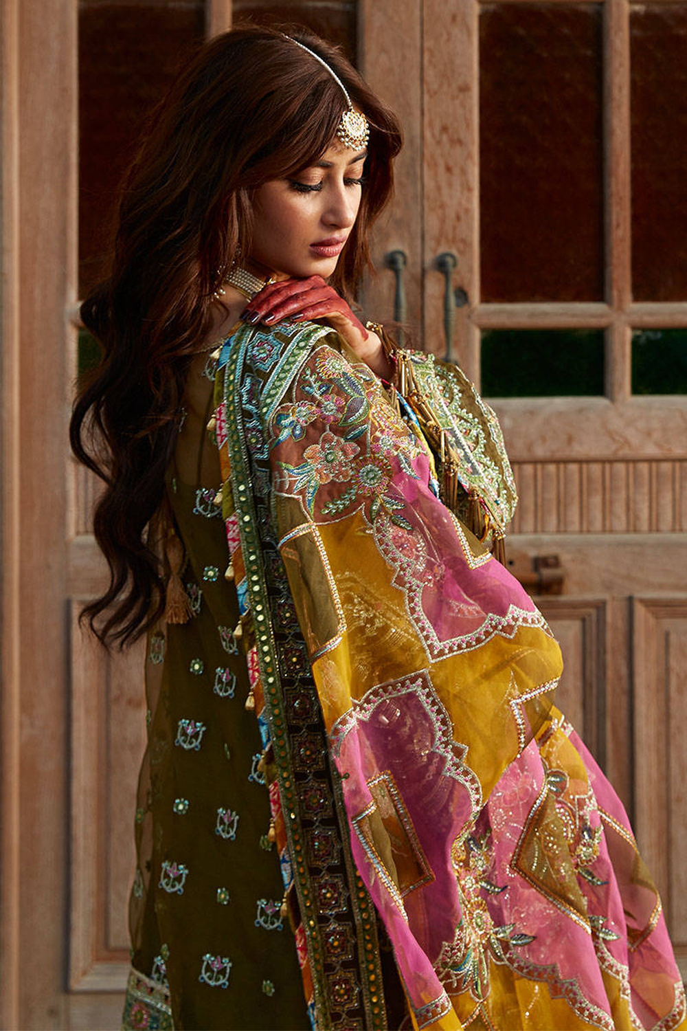 Mohsin-Naveed-Ranjha-–-MNR-–-VIRAAS-–-ZWU23-18-–-Moss-Green-e