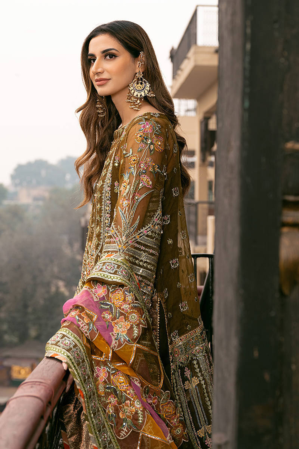 Mohsin-Naveed-Ranjha-–-MNR-–-VIRAAS-–-ZWU23-18-–-Moss-Green-l