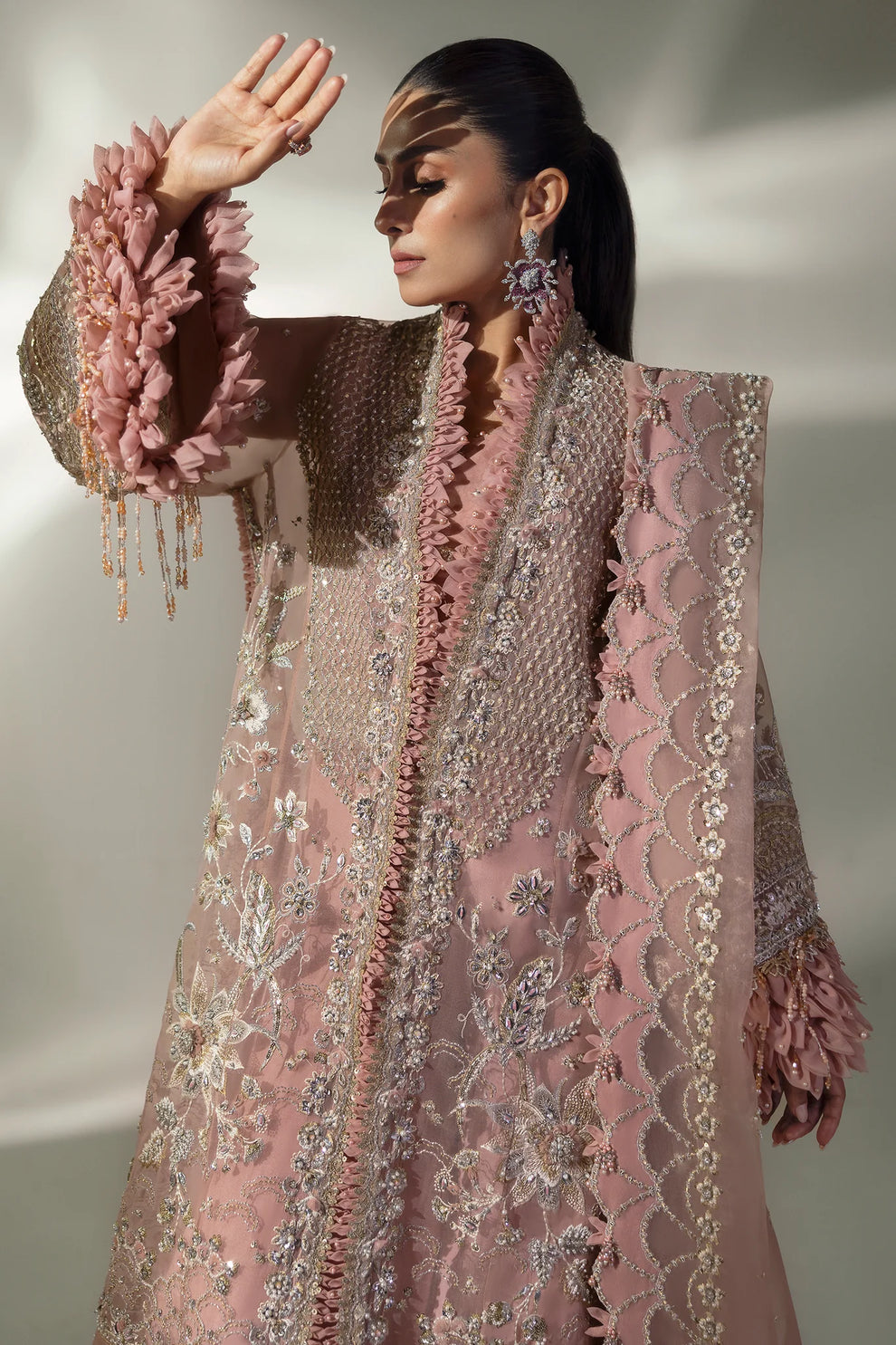 ELAN COUTURE CELESTIAL PETALS (EC24-07)__,.